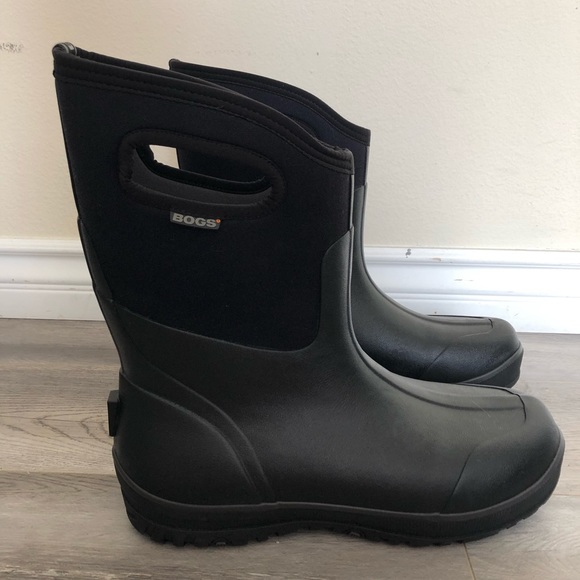 bogs ultra mid